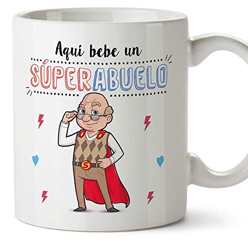 MUGFFINS Taza Abuelo - Aquí Bebe Un Super Abuelo - Taza Desayuno/Idea Regalo Original/Día del Padre para Abuelitos. Cerámica 350 mL MUGFFINS Taza Abuelo - Aquí Bebe Un Super Abuelo - Taza Desayuno/Idea Regalo Original/Día del Padre para Abuelitos. Cerámica 350 mL