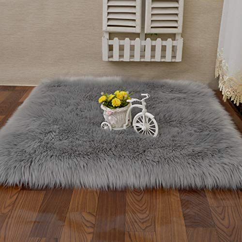 Cumay Piel de Imitación, Artificial Alfombra, excelente Piel sintética de Calidad Alfombra de Lana ,Adecuado para salón Dormitorio baño sofá Silla cojín (Gris, 60 X 90 cm) Cumay Piel de Imitación, Artificial Alfombra, excelente Piel sintética de Calidad Alfombra de Lana ,Adecuado para salón Dormitorio baño sofá Silla cojín (Gris, 60 X 90 cm)