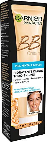 Garnier Skin Active BB Cream Matificante Crema Correctora y Anti Imperfecciones para Pieles Mixtas a Grasas, Tono Medio SPF20, con Vitamina C - 40 ml