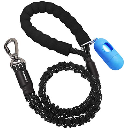 morpilot Correa para Perro Elástica, Correa de Nylon Reflectantes para Mascota Grande Mediano con Extensión Fuerte (Tensión Máxima hasta 80Kg) Correa con Mango Acolchado Suave+ Bolsa de Basura morpilot Correa para Perro Elástica, Correa de Nylon Reflectantes para Mascota Grande Mediano con Extensión Fuerte (Tensión Máxima hasta 80Kg) Correa con Mango Acolchado Suave+ Bolsa de Basura