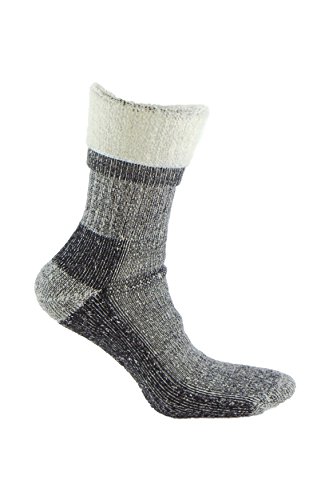 Calcetín de LANA MERINO de TREKKING, con costuras técnicas para deportes de invierno (esquí, running, senderismo, …) o situaciones de frío y humedad. Ideales para el uso con botas de montaña (43-46) Calcetín de LANA MERINO de TREKKING, con costuras técnicas para deportes de invierno (esquí, running, senderismo, …) o situaciones de frío y humedad. Ideales para el uso con botas de montaña (43-46)