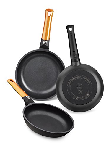 BRA Efficient Orange - Set de 3 sartenes, aluminio fundido con antiadherente tricapa libre de PFOA, para todo tipo de cocinas incluida inducción y vitrocerámica, aptas para lavavajillas, 18-22-26 cm