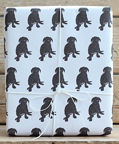 Cachorro de Labrador color negro papel de regalo con etiquetas