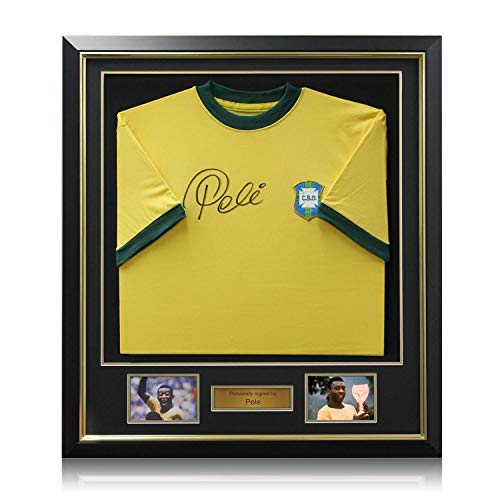 exclusivememorabilia.com Camiseta de fútbol de Brasil firmada por Pelé. En Marco