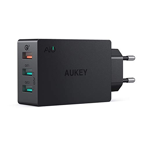 AUKEY Quick Charge 3.0 Cargador Móvil 3 Puertos 43,5W Cargador de Pared para Samsung Galaxy S9/ S8 / Note 8, LG, HTC, iPhone XS/XS MAX/XR, iPad Pro/Air, Moto G4 y más