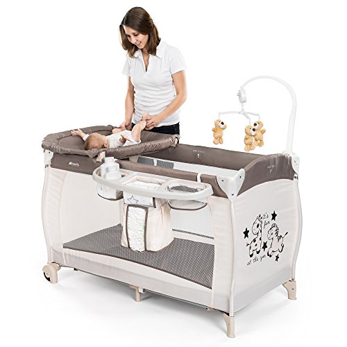 Hauck BabyCenter Zoo – Cuna de viaje dos alturas, con elevador para recién nacidos / Parque Cuna viaje con cambiador, móvil musical, cesta portapañales, ruedas y bolsa de transporte Hauck BabyCenter Zoo – Cuna de viaje dos alturas, con elevador para recién nacidos / Parque Cuna viaje con cambiador, móvil musical, cesta portapañales, ruedas y bolsa de transporte