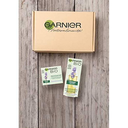 Garnier BIO - Kit Antiedad de Lavanda, incluye Crema Antiedad Regeneradora (50 ml) y Aceite de Rostro Reafirmante (30 ml) Garnier BIO - Kit Antiedad de Lavanda, incluye Crema Antiedad Regeneradora (50 ml) y Aceite de Rostro Reafirmante (30 ml)