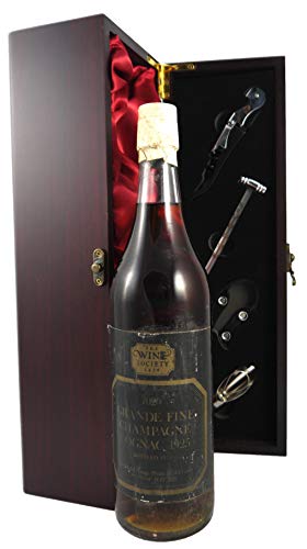 Grand Fine Champagne Vintage Cognac 1925 (70cls) Wine Society Bottling en una caja de regalo forrada de seda con cuatro accesorios de vino, 1 x 700ml