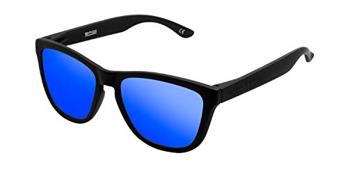 HAWKERS Gafas de Sol ONE Carbon Black, para Hombre y Mujer, con Montura Negra Mate y Lente Azul Efecto Espejo, Protección UV400