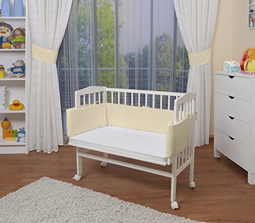 WALDIN Cuna colecho para bebé, cuna para bebé, con protector y colchón, lacado en blanco,color textil beige/amarillo