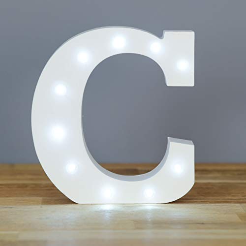 Up in Lights Muestra decorativa de madera blanca de las letras del LED - colgante de pared con pilas - Letra C