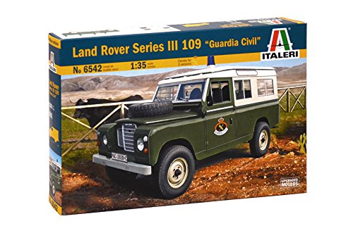Italeri 510006542 - Maqueta de Land Rover de Guardia Civil (Escala 1:35) Italeri 510006542 - Maqueta de Land Rover de Guardia Civil (Escala 1:35)
