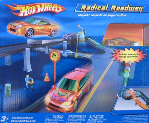 Hot Wheels Extreme Heat Radical Roadway Track Set by Hot Wheels