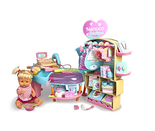 Nenuco- Boutique, muñeca bebé con Tienda de Ropa de Juguete (Famosa 700015835) Nenuco- Boutique, muñeca bebé con Tienda de Ropa de Juguete (Famosa 700015835)
