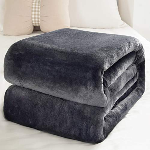 RATEL Manta para Sofás De Felpa Suave Gris 150 × 200 cm, 300GSM Mantas para Cubierta de la Cama, Hecha De100% Microfibre Extra Suave - Fácil De Cuidar- Ligera, Cálida, Cómoda Y Duradera RATEL Manta para Sofás De Felpa Suave Gris 150 × 200 cm, 300GSM Mantas para Cubierta de la Cama, Hecha De100% Microfibre Extra Suave - Fácil De Cuidar- Ligera, Cálida, Cómoda Y Duradera