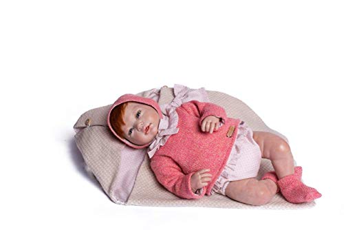Muñecas Guca-MUÑECA Reborn Maria con Blusa Y Braguita A Lunares Y Jersey con Capota 46CM, Multicolor (18005) Muñecas Guca-MUÑECA Reborn Maria con Blusa Y Braguita A Lunares Y Jersey con Capota 46CM, Multicolor (18005)