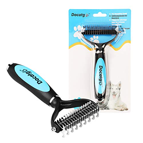 Docatgo Cepillo para Perros, Doble Lado Rastrillo de Acero Inoxidable, Elimina Muertos y Desenreda los Nudos para Perros, Gatos, y Conejos Cómodo y Seguro Docatgo Cepillo para Perros, Doble Lado Rastrillo de Acero Inoxidable, Elimina Muertos y Desenreda los Nudos para Perros, Gatos, y Conejos Cómodo y Seguro