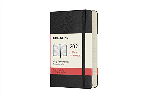 Moleskine - Agenda Diaria 2021 de 12 Meses con Tapa Dura y Cierre Elástico, Tamaño de Bolsillo de 9 x 14 cm, Color Negro, 400 Páginas Moleskine - Agenda Diaria 2021 de 12 Meses con Tapa Dura y Cierre Elástico, Tamaño de Bolsillo de 9 x 14 cm, Color Negro, 400 Páginas