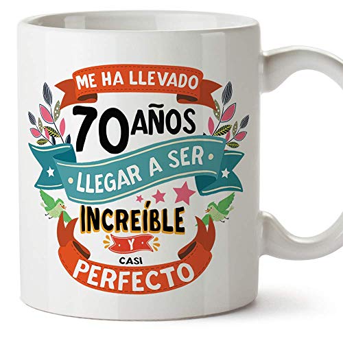 MUGFFINS Taza 70 Cumpleaños -"Me ha llevado 70 años llegar a ser increíble y casi perfecto - Regalos Desayuno Feliz Cumpleaños MUGFFINS Taza 70 Cumpleaños -"Me ha llevado 70 años llegar a ser increíble y casi perfecto - Regalos Desayuno Feliz Cumpleaños
