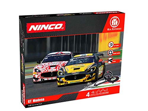 Ninco - WRC GT Modena. Circuito Slot Escala 1:43 con Puente y looping. 5 m. Coches con Luces. 91015