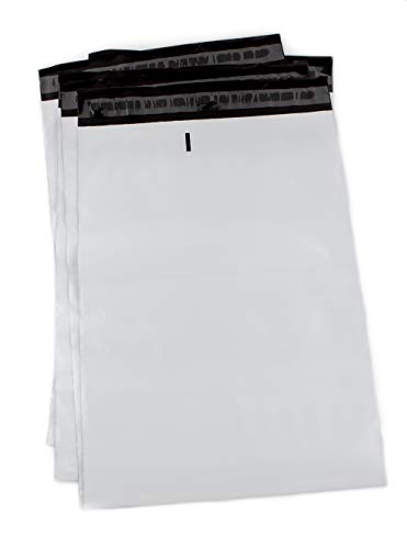 100 Bolsas para Envíos y Mensajería, Opacas y Muy Resistentes, en 25 x 35 cm + 4 cm de Solapa Adhesiva. Color Blanco con el Interior en Negro. 100 Bolsas para Envíos y Mensajería, Opacas y Muy Resistentes, en 25 x 35 cm + 4 cm de Solapa Adhesiva. Color Blanco con el Interior en Negro.