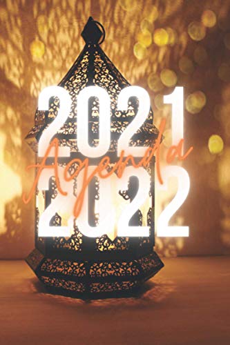 Agenda (scolaire) 2021 2022: mixte, jours et dates indiquées excluant les dimanches, avec encoche au bas de page pour découper. Agenda (scolaire) 2021 2022: mixte, jours et dates indiquées excluant les dimanches, avec encoche au bas de page pour découper.