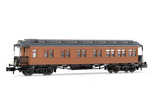 ARNOLD- Costa Coach, 1st/2nd Class, RENFE, Lantern Roof (Hornby HN4222) ARNOLD- Costa Coach, 1st/2nd Class, RENFE, Lantern Roof (Hornby HN4222)
