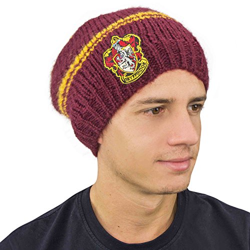 Cinereplicas - Harry Potter - Gorro Caído - Licencia Oficial - Casa Gryffindor - Rojo Burdeos Cinereplicas - Harry Potter - Gorro Caído - Licencia Oficial - Casa Gryffindor - Rojo Burdeos
