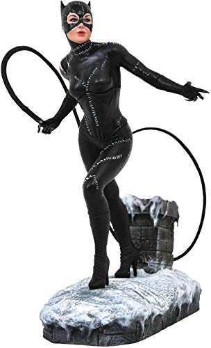 Diamond Select Toys DC Gallery: Batman Returns Movie - Catwoman PVC Statue (JAN202450)