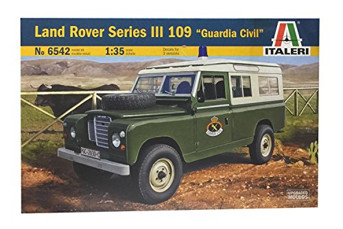 Italeri 6542. Coche Land Rover III 109 "Guardia Civil". Maqueta de montaje. Escala 1/35