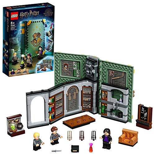 LEGO 76383 Harry Potter Momento Hogwarts: Clase de Pociones, Libro de Juguete Coleccionable, Set Portátil, Estuche de Viaje LEGO 76383 Harry Potter Momento Hogwarts: Clase de Pociones, Libro de Juguete Coleccionable, Set Portátil, Estuche de Viaje