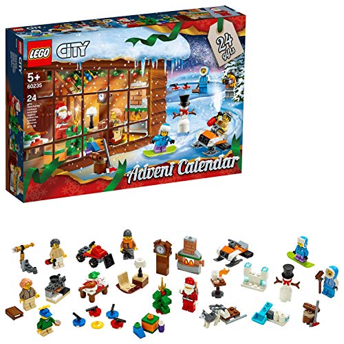 LEGO City Town - Calendario de Adviento 2019, Set con 24 Juguetes de Construcción, Incluye Minifigura de Papá Noel y un Perro Husky (60235)