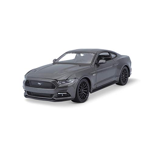 Maisto Ford Mustang GT 2015: verdadero modelo de automóvil original, escala 1:24, puertas y capó movibles, modelo acabado, 20 cm, gris metálico (531508) , color/modelo surtido Maisto Ford Mustang GT 2015: verdadero modelo de automóvil original, escala 1:24, puertas y capó movibles, modelo acabado, 20 cm, gris metálico (531508) , color/modelo surtido