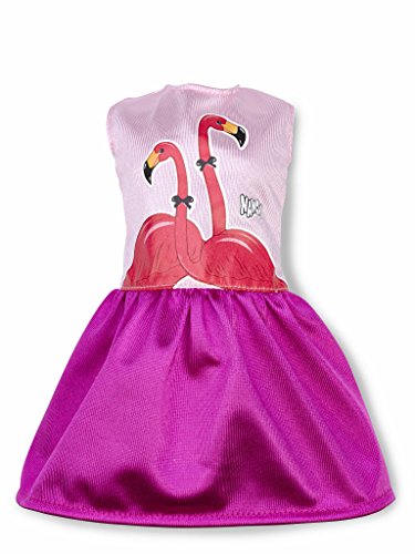 Nancy - Un Día con Ropita de Verano, vestido flamingos (Famosa 700014111)