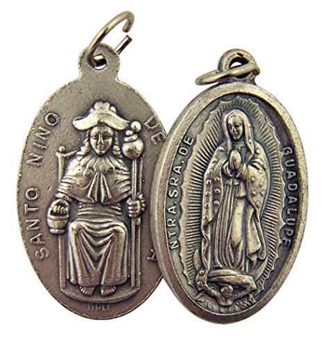 Religious Gifts Colgante de medalla de dos caras con base plateada Nuestra Señora de Guadalupe Santo Nino de Atocha, 1 3/8 pulgadas