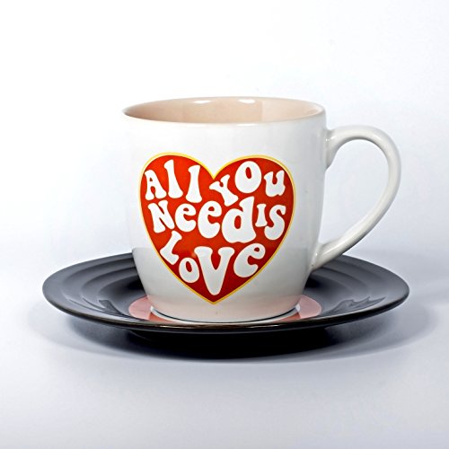 Thumbs Up Lyrical Mug – Conjunto de Regalo de Taza y platillo con Letra de canción All You Need is Love» de John Lennon y Paul Mccartney – Autorizado por Sony/ATV   - 1001707