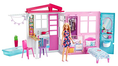 Barbie - Casa amueblada pleglable con cocina, piscina, dormitorio y lavabo con muñeca rubia, Embalaje sostenible, edad recomendada 3 años y más (Mattel GWY84) Barbie - Casa amueblada pleglable con cocina, piscina, dormitorio y lavabo con muñeca rubia, Embalaje sostenible, edad recomendada 3 años y más (Mattel GWY84)