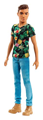Barbie Fashionsita, Muñeco Ken moreno con camiseta hawaiana (Mattel FJF73) Barbie Fashionsita, Muñeco Ken moreno con camiseta hawaiana (Mattel FJF73)