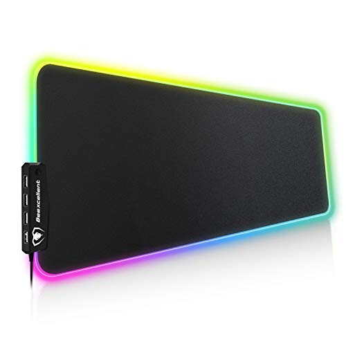 Beexcellent Alfombrilla Gaming, 800x300x5mm 14 Modos de Iluminación RGB Ajustables y 4 Puertos USB. Alfombrilla de Ratón para Juegos Súper Gruesa, Función Impermeable y Antideslizante Beexcellent Alfombrilla Gaming, 800x300x5mm 14 Modos de Iluminación RGB Ajustables y 4 Puertos USB. Alfombrilla de Ratón para Juegos Súper Gruesa, Función Impermeable y Antideslizante