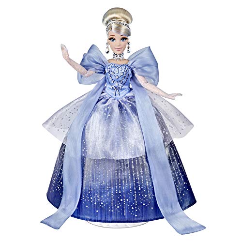 Disney Princess Style Series Holiday Style Cenicienta, Navidad 2020 muñeca coleccionista de Moda con Accesorios, Juguete para niñas de 6 años en adelante
