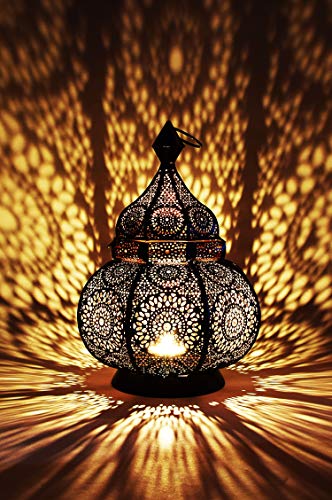 Farol oriental de metal Lamis negro 30 cm | Portavelas marroquí para jardín | Farol de metal marroquí para exterior como farol de jardín o interior como lámpara de mesa Farol oriental de metal Lamis negro 30 cm | Portavelas marroquí para jardín | Farol de metal marroquí para exterior como farol de jardín o interior como lámpara de mesa