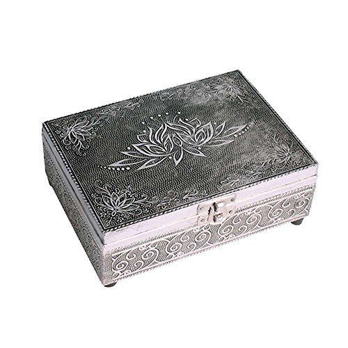 FindSomethingDifferent Caja para tarot con diseño de flor de loto en relieve, madera, forro de fieltro, color plateado FindSomethingDifferent Caja para tarot con diseño de flor de loto en relieve, madera, forro de fieltro, color plateado