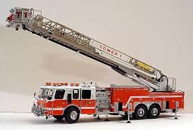 Franklin Mint Emergency One Fire Engine Tower 1 1:32 Scale Franklin Mint Emergency One Fire Engine Tower 1 1:32 Scale