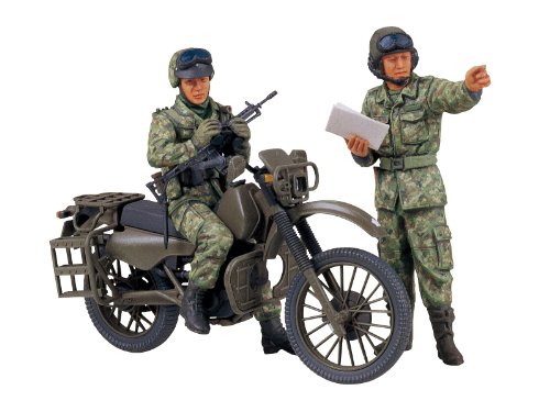 Tamiya - Maqueta para montar, set de motocicleta militar de reconocimiento de la JGSDF (35245)