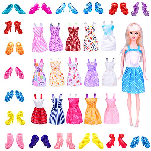 WENTS Ropa y Zapatos Muñeca 16 Piezas Moda Vestido de Princesa y 20 Pares de Zapatos para Regalo Niña para 11 Inch / 29cm Doll (Estilo al Azar) WENTS Ropa y Zapatos Muñeca 16 Piezas Moda Vestido de Princesa y 20 Pares de Zapatos para Regalo Niña para 11 Inch / 29cm Doll (Estilo al Azar)