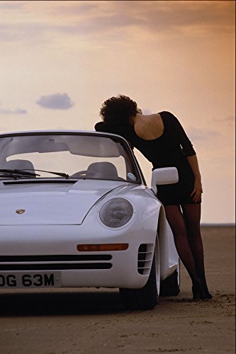 626072 Porsche 959 Replica With Girl - Póster de fotos (A4, 25,4 x 20,3 cm)