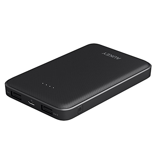 AUKEY Bateria Externa 10000mAh Doble Puerto, Cargador Portatil Compacto para iPhone XS/ XS Max/ 8/ Plus/ 7/ 6s, Samsung S9+/ S9, iPad, Tablets y más