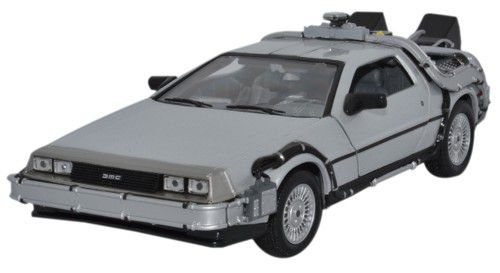 Collectors Welly - Maqueta del Delorean de Regreso al Futuro I (Escala: 1/24, Metal)