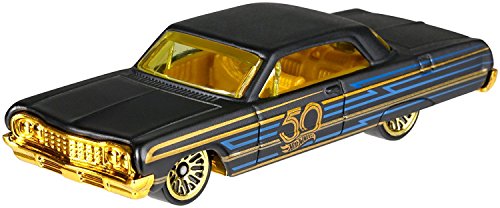 HW Hotwheels 50th Anniversary Negro y Oro FRN38 – 1964 Chevy Impala 5/6