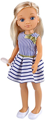 Nancy - Muñeca Un día con Amigas, Rubia con Vestido Azul y Blanco (Famosa 700013444) Nancy - Muñeca Un día con Amigas, Rubia con Vestido Azul y Blanco (Famosa 700013444)